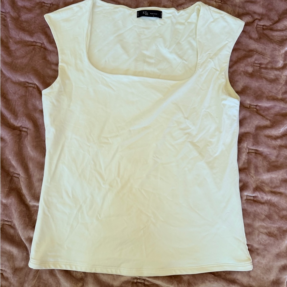 Scoop Neck White Women's Tank Top